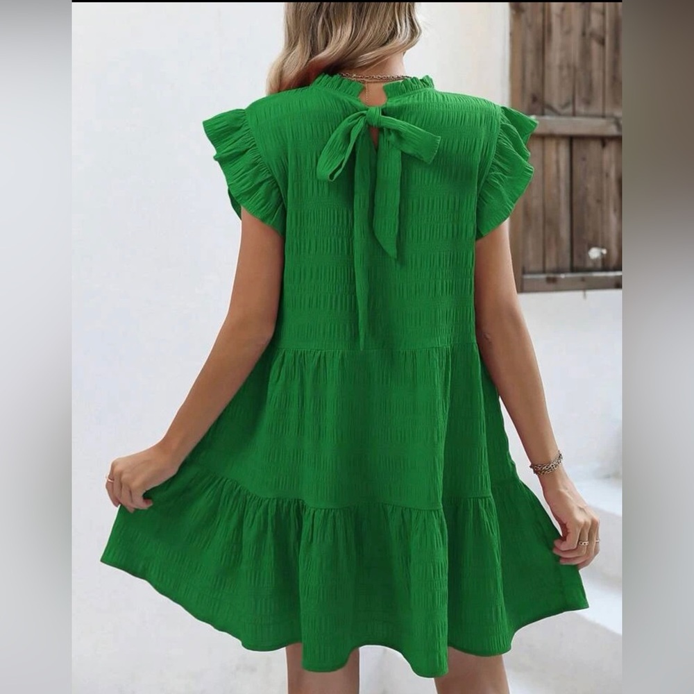 Women’s Green Tie Back Ruffle Trim Smock Green Dress - Picture 3 of 6